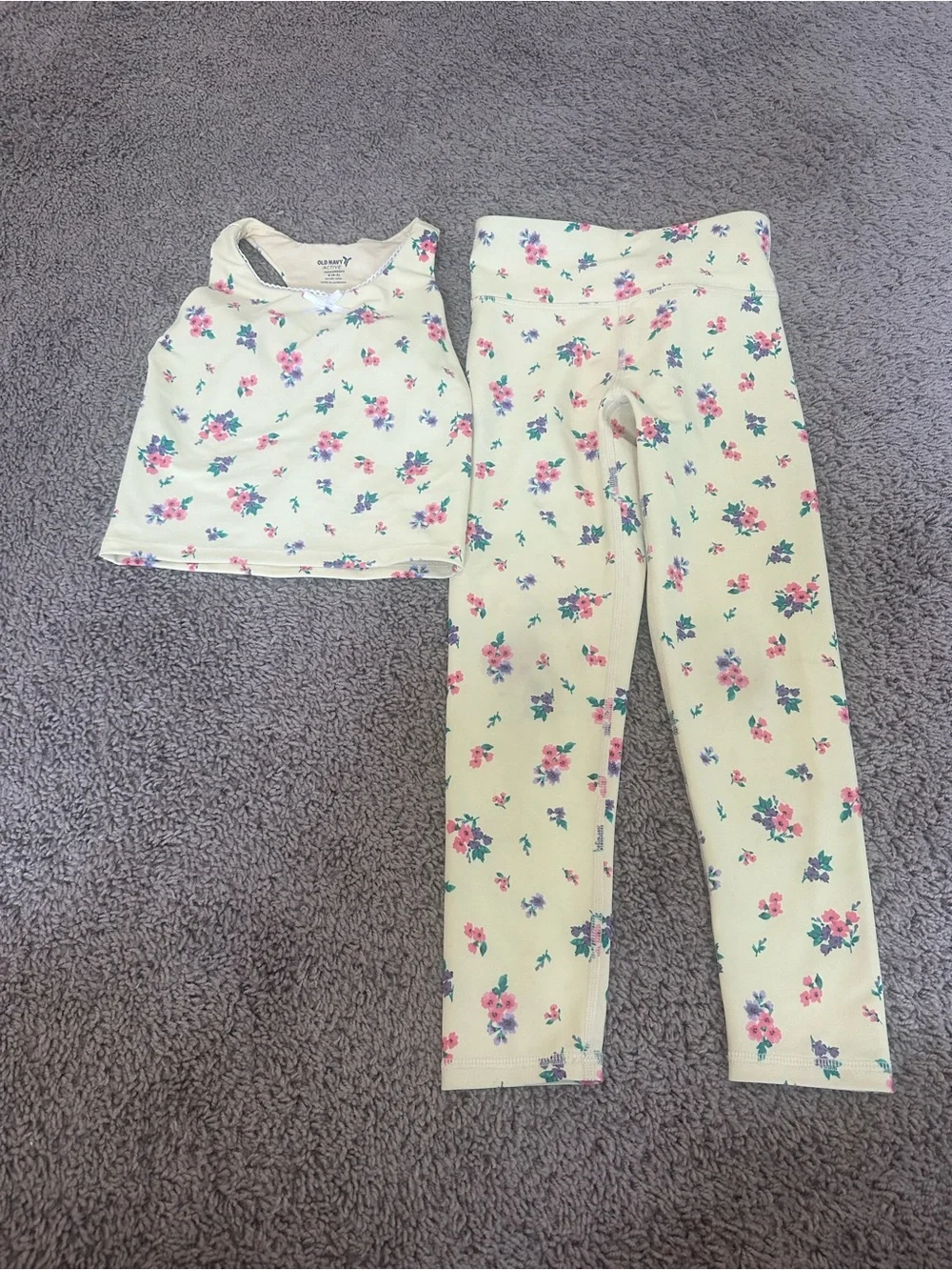 Old Navy Girls Floral 2 Piece Activewear Set